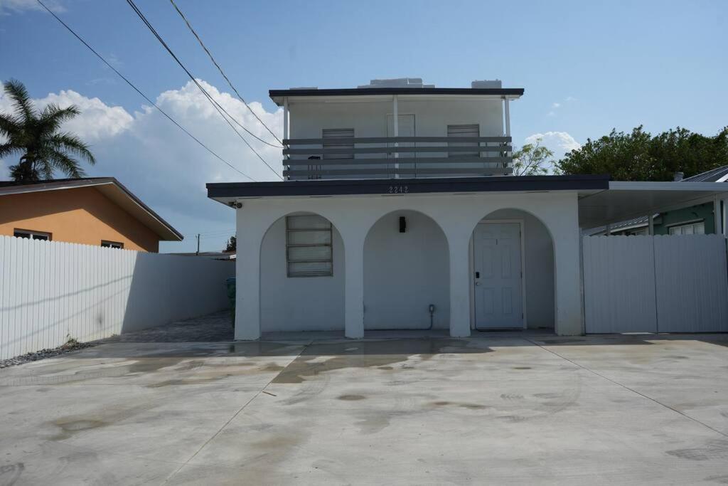 Modern Apartment Near Wynwood! マイアミ エクステリア 写真