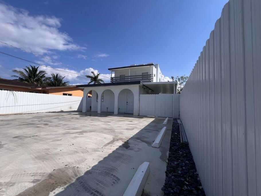 Modern Apartment Near Wynwood! マイアミ エクステリア 写真
